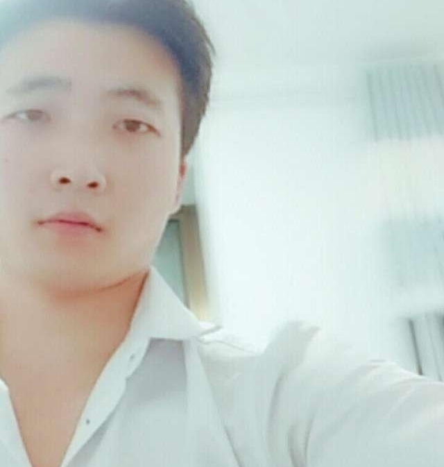 华英雄的第一张照片--安徽蓝颜知己交友网