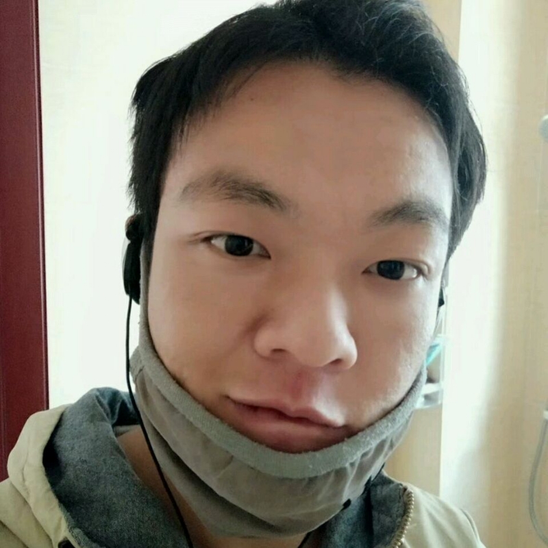 泡沫哭泣的第一张照片--安徽蓝颜知己交友网