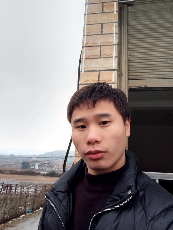 银色的羽翼的第一张照片--安徽蓝颜知己交友网