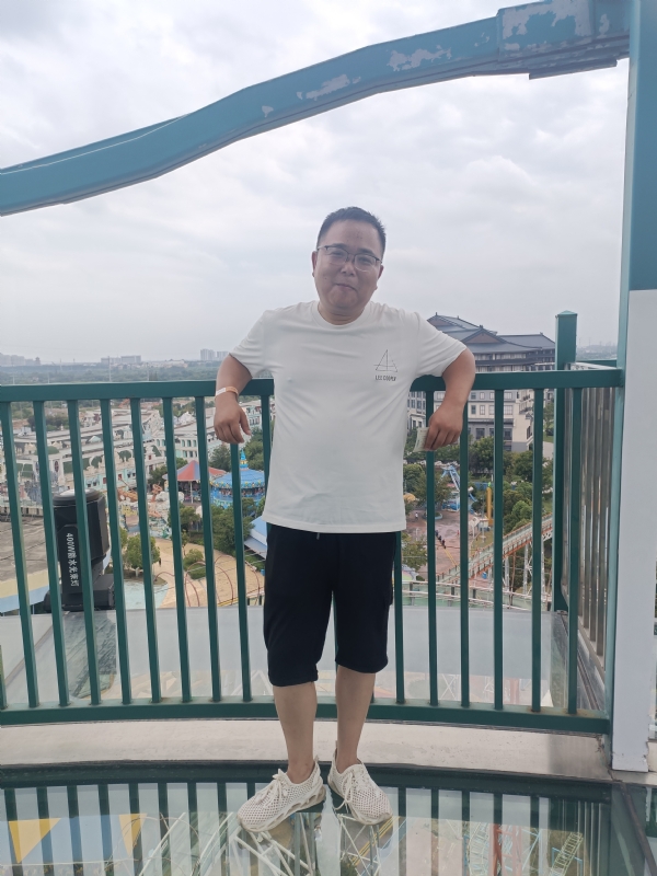 飞哥的第一张照片--安徽蓝颜知己交友网