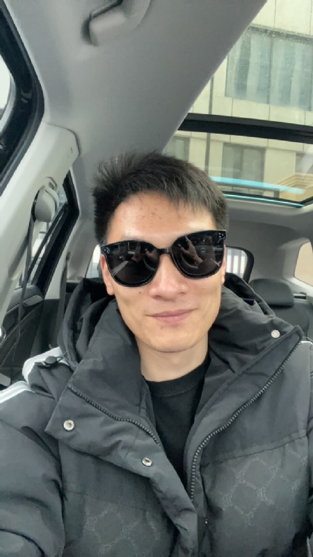 男孩的第一张照片--安徽蓝颜知己交友网