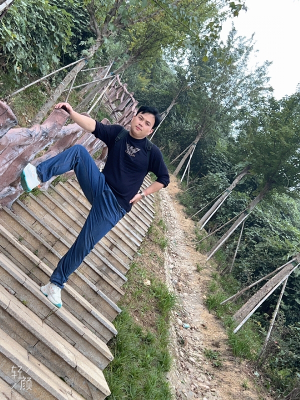 择一人白头偕老的第二张照片--安徽蓝颜知己交友网