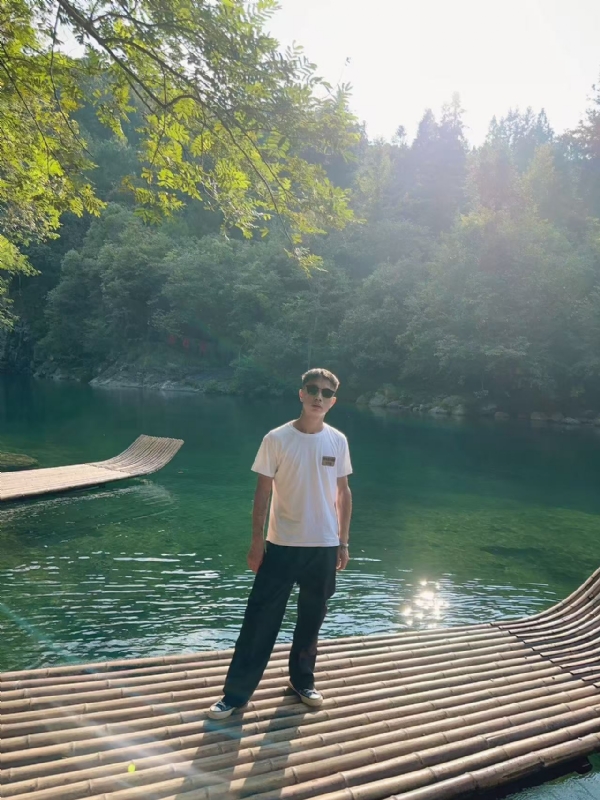 林言的第二张照片--安徽蓝颜知己交友网